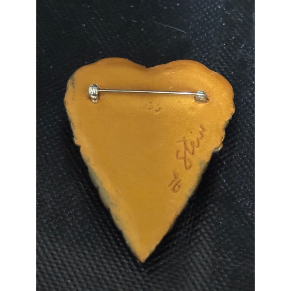 Heart Shaped Brooch Pin Gold Tone Red Artisan Unique Vintage Style Signed - Picture 3 of 3